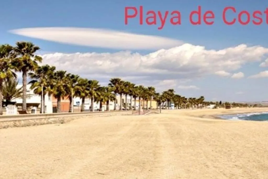 Apartamento En Costacabana El Alquián 0*,  西班牙